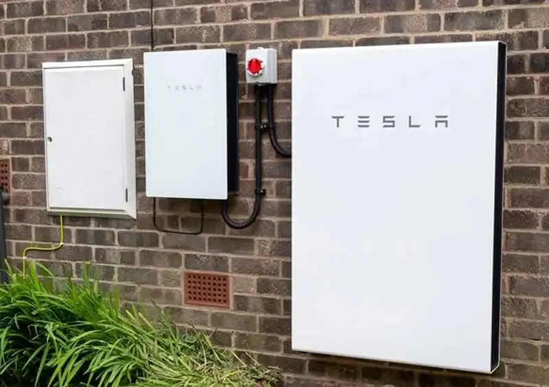 Tesla Powerwall installation by skilled technicians for enhanced energy storage - Bright Sky Solar